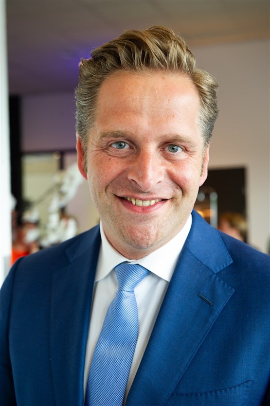 2018 Hugo de Jonge. "Manager Belastingdienst, vierde verdieping"