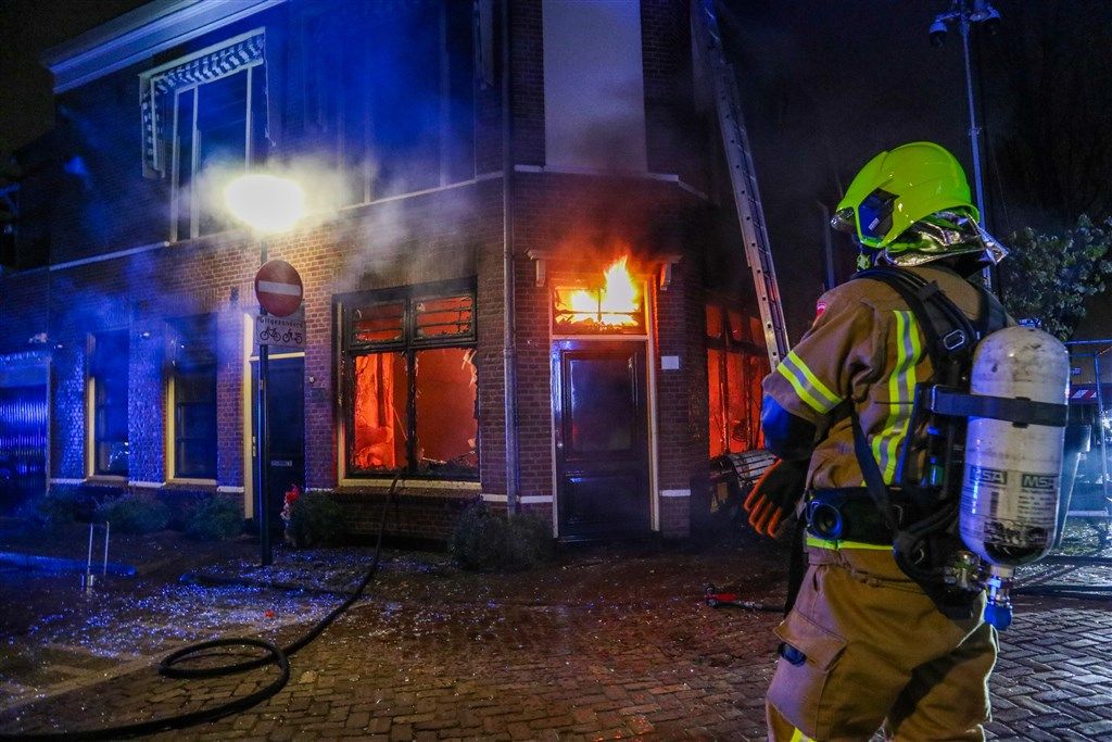 GeenStijl: Explosie Aan Explosies In Vlaardingen Nu Echt Gevaarlijk ...